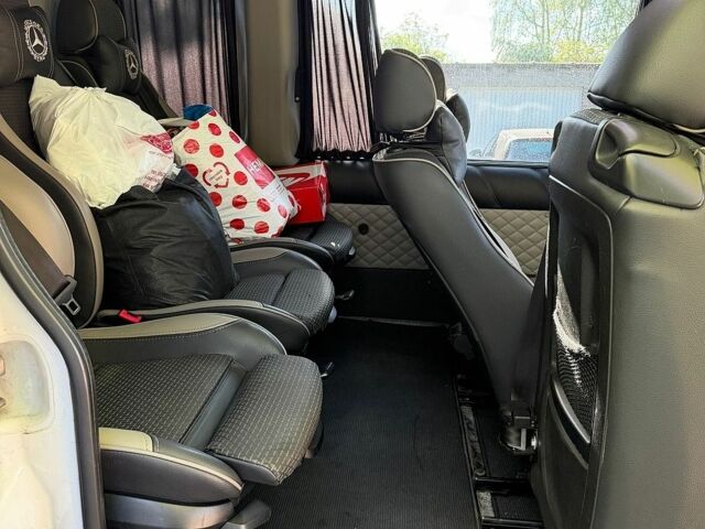 Белый Мерседес Sprinter, объемом двигателя 2.14 л и пробегом 645 тыс. км за 17999 $, фото 4 на Automoto.ua