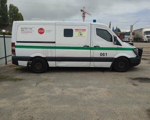 Білий Мерседес Sprinter, об'ємом двигуна 2.14 л та пробігом 260 тис. км за 16937 $, фото 1 на Automoto.ua