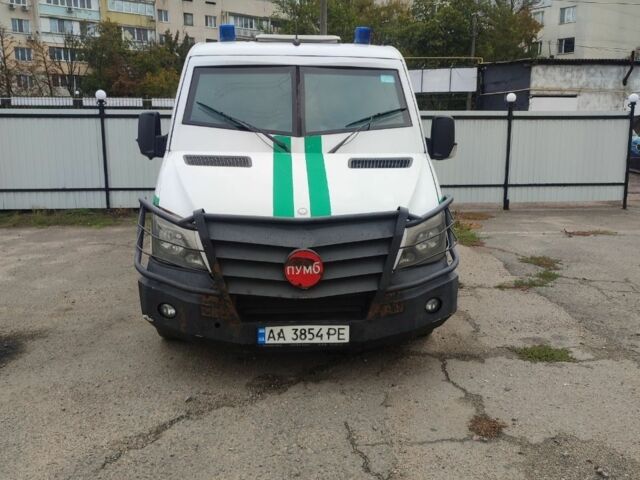 Білий Мерседес Sprinter, об'ємом двигуна 2.1 л та пробігом 259 тис. км за 16987 $, фото 3 на Automoto.ua