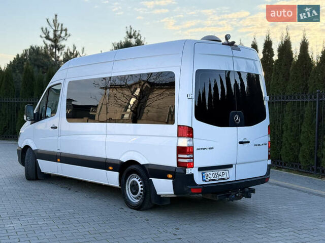 Белый Мерседес Sprinter, объемом двигателя 2.14 л и пробегом 320 тыс. км за 23499 $, фото 5 на Automoto.ua