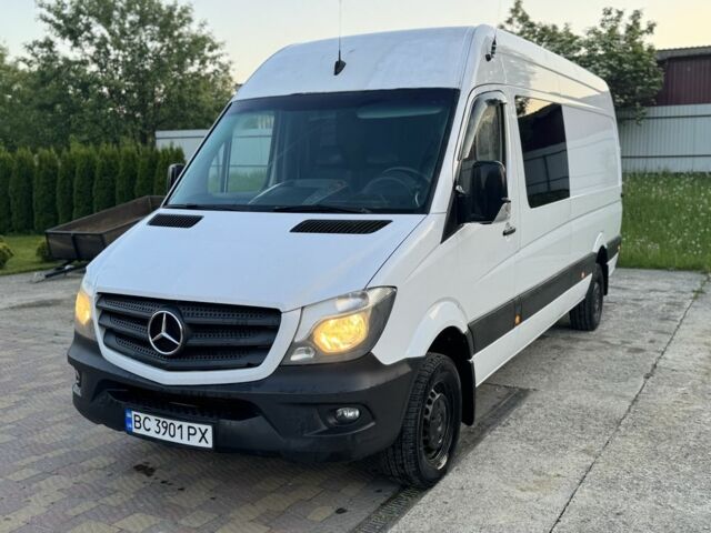 Белый Мерседес Sprinter, объемом двигателя 2.1 л и пробегом 350 тыс. км за 20999 $, фото 17 на Automoto.ua