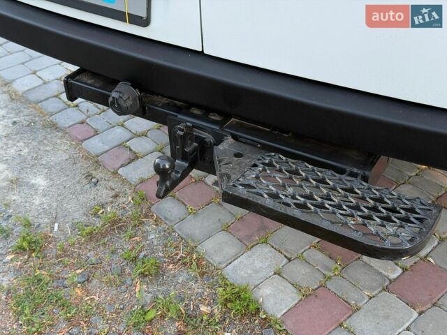 Білий Мерседес Sprinter, об'ємом двигуна 2.2 л та пробігом 377 тис. км за 21500 $, фото 34 на Automoto.ua