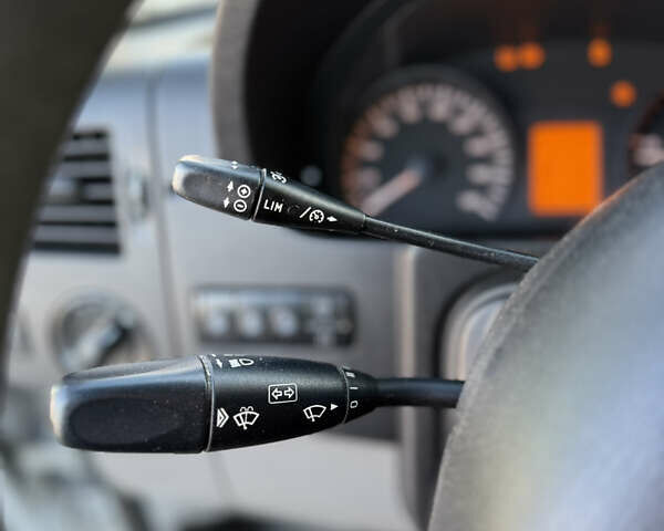 Белый Мерседес Sprinter, объемом двигателя 2.14 л и пробегом 320 тыс. км за 23499 $, фото 16 на Automoto.ua