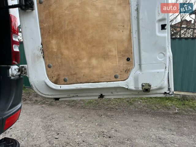 Білий Мерседес Sprinter, об'ємом двигуна 3 л та пробігом 498 тис. км за 37193 $, фото 11 на Automoto.ua