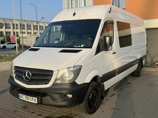 Белый Мерседес Sprinter, объемом двигателя 2.1 л и пробегом 350 тыс. км за 20999 $, фото 4 на Automoto.ua