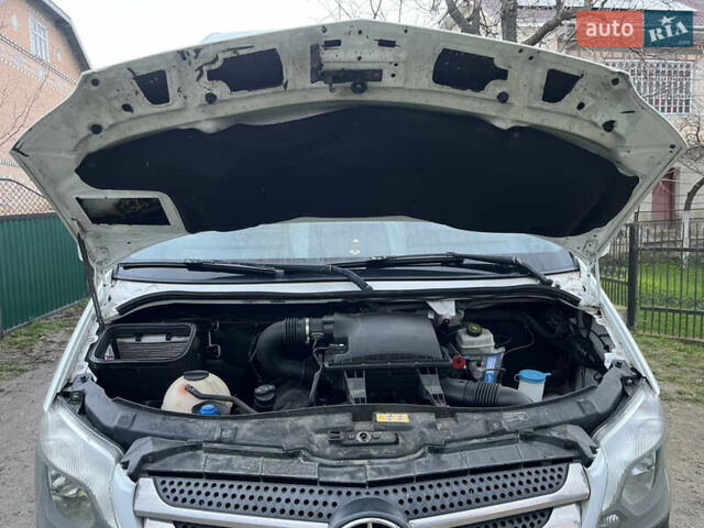 Білий Мерседес Sprinter, об'ємом двигуна 3 л та пробігом 498 тис. км за 37193 $, фото 14 на Automoto.ua