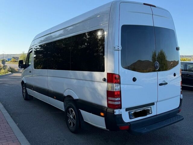 Белый Мерседес Sprinter, объемом двигателя 3 л и пробегом 614 тыс. км за 18086 $, фото 5 на Automoto.ua