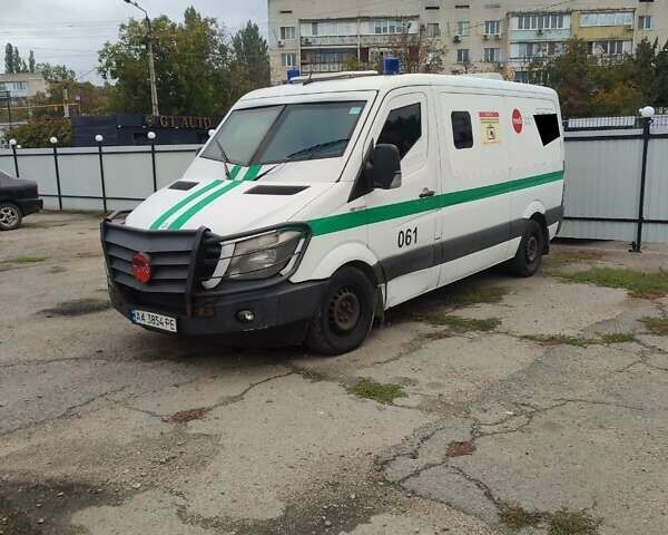 Білий Мерседес Sprinter, об'ємом двигуна 2.14 л та пробігом 259 тис. км за 16957 $, фото 2 на Automoto.ua