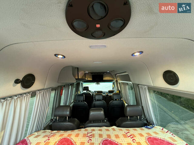 Белый Мерседес Sprinter, объемом двигателя 2.14 л и пробегом 340 тыс. км за 22700 $, фото 30 на Automoto.ua
