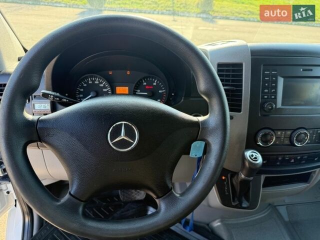 Белый Мерседес Sprinter, объемом двигателя 0 л и пробегом 394 тыс. км за 21000 $, фото 19 на Automoto.ua