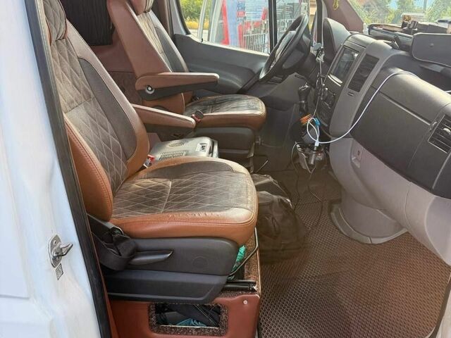 Белый Мерседес Sprinter, объемом двигателя 2.14 л и пробегом 500 тыс. км за 21500 $, фото 7 на Automoto.ua