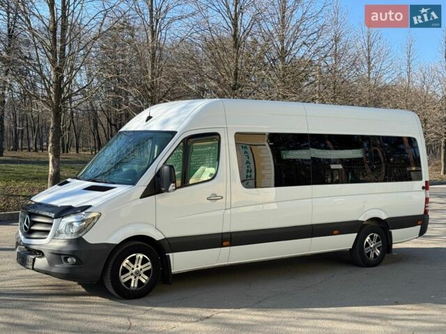 Білий Мерседес Sprinter, об'ємом двигуна 2.99 л та пробігом 540 тис. км за 47444 $, фото 4 на Automoto.ua