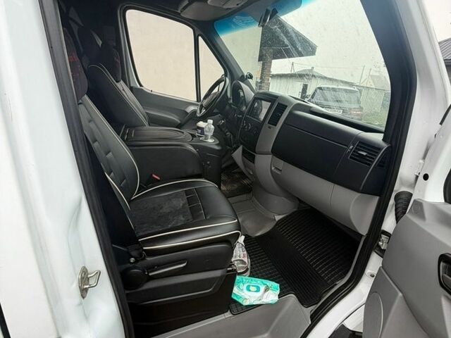 Білий Мерседес Sprinter, об'ємом двигуна 2.14 л та пробігом 550 тис. км за 18500 $, фото 4 на Automoto.ua