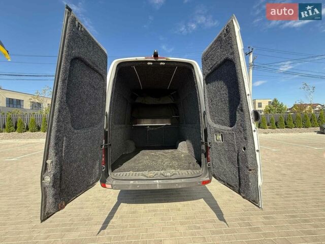 Белый Мерседес Sprinter, объемом двигателя 3.22 л и пробегом 650 тыс. км за 23000 $, фото 22 на Automoto.ua