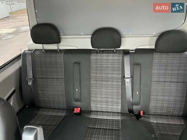 Белый Мерседес Sprinter, объемом двигателя 2.14 л и пробегом 296 тыс. км за 20000 $, фото 17 на Automoto.ua