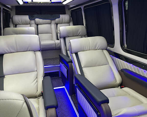 Білий Мерседес Sprinter, об'ємом двигуна 2.14 л та пробігом 563 тис. км за 32000 $, фото 8 на Automoto.ua