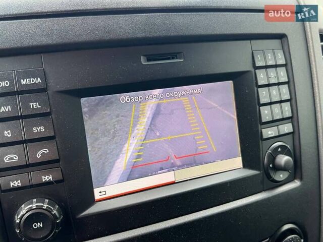 Белый Мерседес Sprinter, объемом двигателя 2.14 л и пробегом 296 тыс. км за 20000 $, фото 15 на Automoto.ua