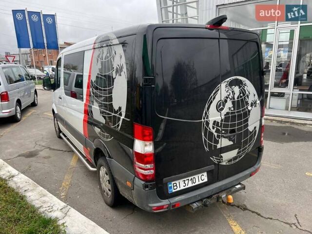 Белый Мерседес Sprinter, объемом двигателя 2.14 л и пробегом 296 тыс. км за 20000 $, фото 6 на Automoto.ua