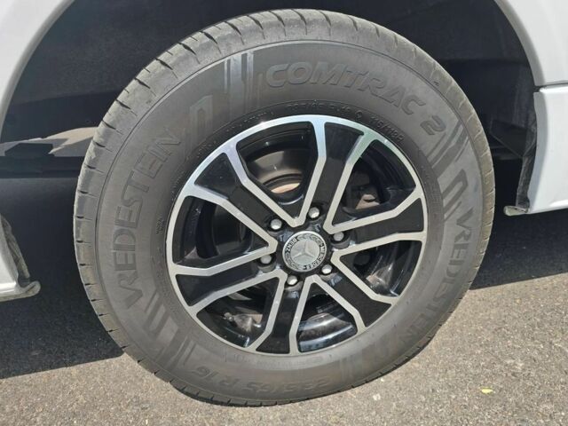 Белый Мерседес Sprinter, объемом двигателя 2.2 л и пробегом 262 тыс. км за 11500 $, фото 19 на Automoto.ua