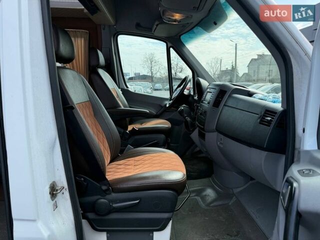 Белый Мерседес Sprinter, объемом двигателя 2.14 л и пробегом 350 тыс. км за 23490 $, фото 11 на Automoto.ua