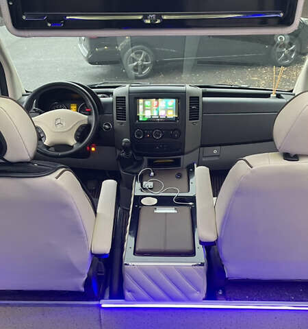 Білий Мерседес Sprinter, об'ємом двигуна 2.14 л та пробігом 563 тис. км за 32000 $, фото 15 на Automoto.ua