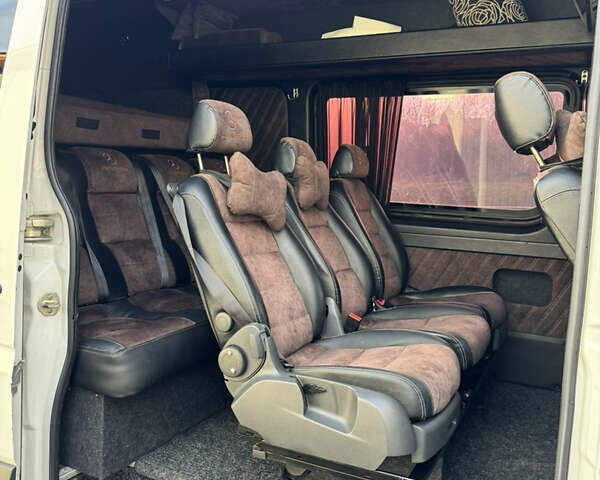 Білий Мерседес Sprinter, об'ємом двигуна 2.99 л та пробігом 331 тис. км за 32849 $, фото 5 на Automoto.ua