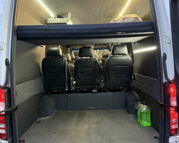 Белый Мерседес Sprinter, объемом двигателя 2.14 л и пробегом 607 тыс. км за 26000 $, фото 16 на Automoto.ua