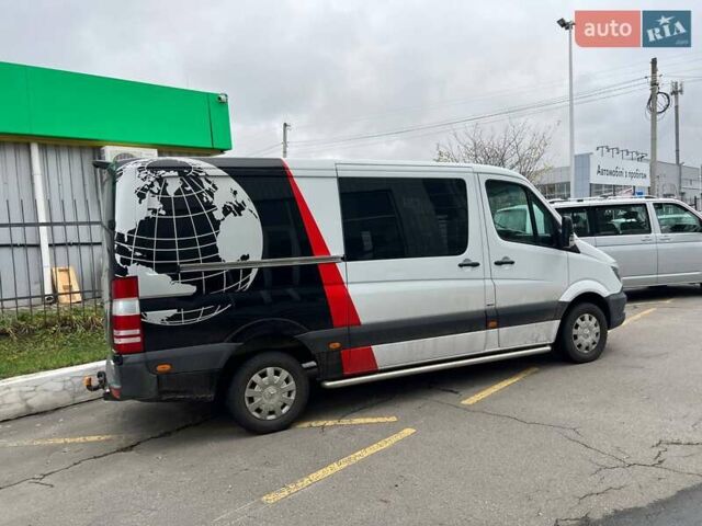 Белый Мерседес Sprinter, объемом двигателя 2.14 л и пробегом 296 тыс. км за 20000 $, фото 3 на Automoto.ua