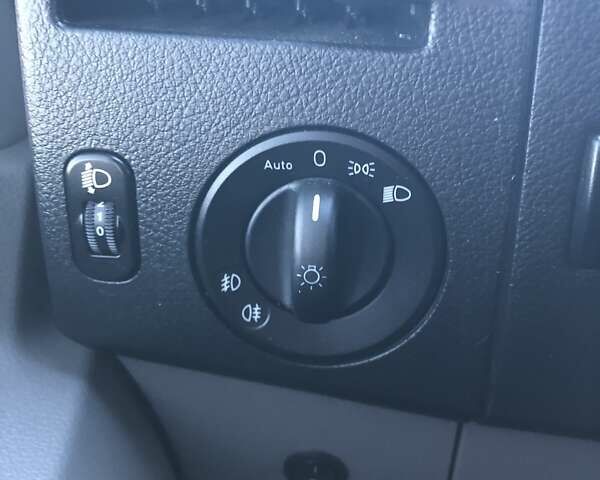 Білий Мерседес Sprinter, об'ємом двигуна 2.2 л та пробігом 195 тис. км за 15000 $, фото 11 на Automoto.ua