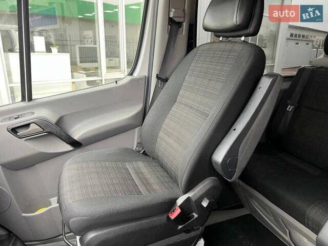 Белый Мерседес Sprinter, объемом двигателя 2.14 л и пробегом 296 тыс. км за 20000 $, фото 16 на Automoto.ua