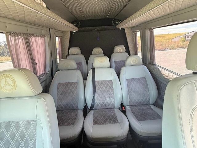 Белый Мерседес Sprinter, объемом двигателя 3.22 л и пробегом 650 тыс. км за 23000 $, фото 23 на Automoto.ua