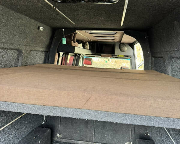 Білий Мерседес Sprinter, об'ємом двигуна 2.99 л та пробігом 331 тис. км за 32849 $, фото 3 на Automoto.ua