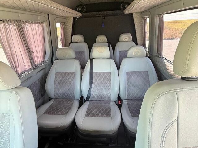 Белый Мерседес Sprinter, объемом двигателя 3.22 л и пробегом 650 тыс. км за 23000 $, фото 16 на Automoto.ua