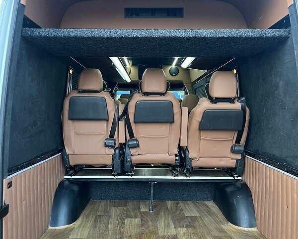 Білий Мерседес Sprinter, об'ємом двигуна 2.99 л та пробігом 448 тис. км за 36500 $, фото 11 на Automoto.ua
