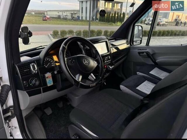 Білий Мерседес Sprinter, об'ємом двигуна 2.2 л та пробігом 403 тис. км за 21500 $, фото 7 на Automoto.ua