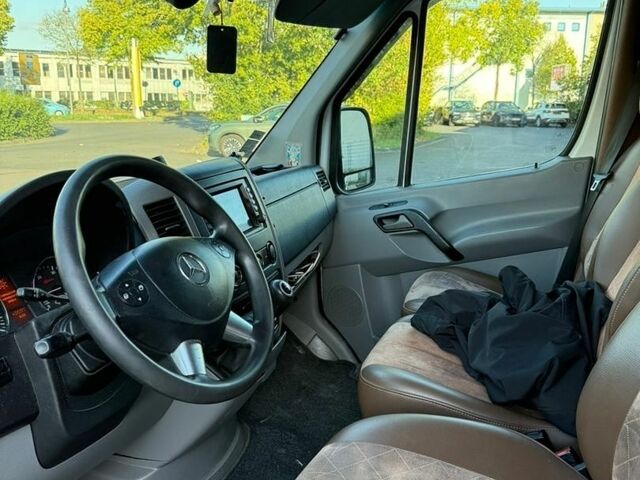 Белый Мерседес Sprinter, объемом двигателя 2.99 л и пробегом 414 тыс. км за 23320 $, фото 18 на Automoto.ua