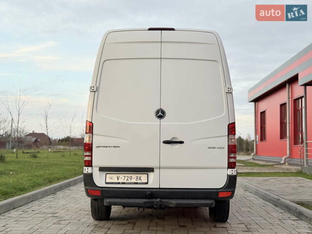 Белый Мерседес Sprinter, объемом двигателя 2.2 л и пробегом 278 тыс. км за 21500 $, фото 10 на Automoto.ua