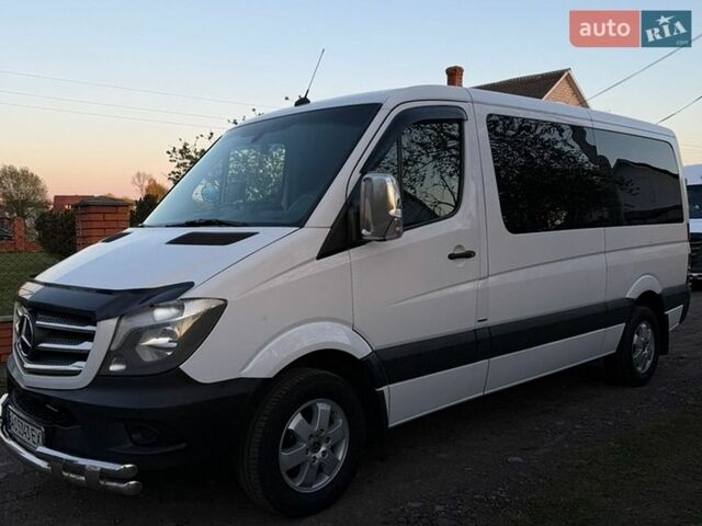 Белый Мерседес Sprinter, объемом двигателя 2.14 л и пробегом 341 тыс. км за 18499 $, фото 1 на Automoto.ua