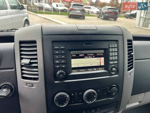 Белый Мерседес Sprinter, объемом двигателя 2.14 л и пробегом 296 тыс. км за 20000 $, фото 14 на Automoto.ua