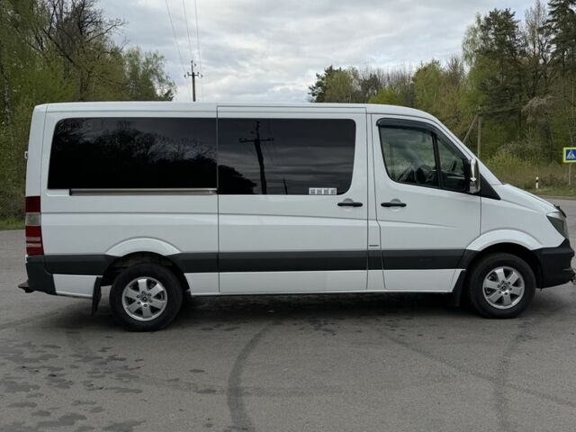 Белый Мерседес Sprinter, объемом двигателя 2.1 л и пробегом 349 тыс. км за 18499 $, фото 5 на Automoto.ua