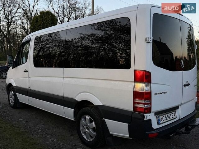 Белый Мерседес Sprinter, объемом двигателя 2.14 л и пробегом 341 тыс. км за 18499 $, фото 5 на Automoto.ua