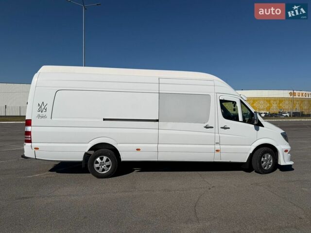 Белый Мерседес Sprinter, объемом двигателя 2.99 л и пробегом 450 тыс. км за 33500 $, фото 9 на Automoto.ua