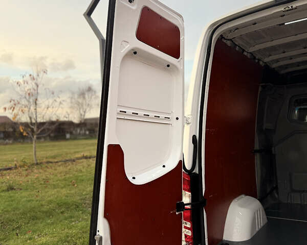 Белый Мерседес Sprinter, объемом двигателя 2.2 л и пробегом 278 тыс. км за 21500 $, фото 49 на Automoto.ua