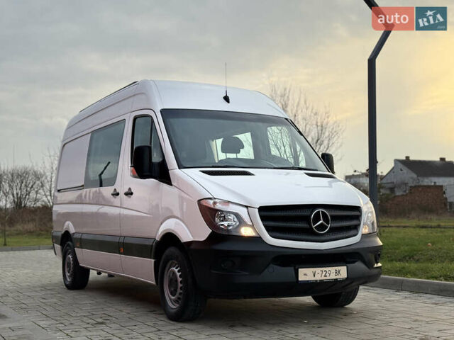 Белый Мерседес Sprinter, объемом двигателя 2.2 л и пробегом 278 тыс. км за 21500 $, фото 5 на Automoto.ua