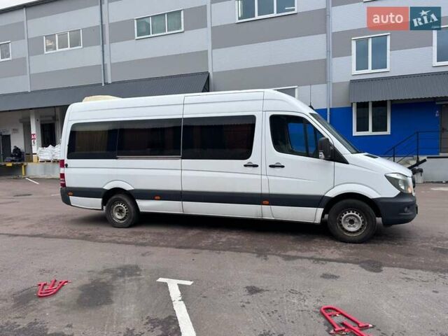 Белый Мерседес Sprinter, объемом двигателя 2.14 л и пробегом 250 тыс. км за 28000 $, фото 11 на Automoto.ua