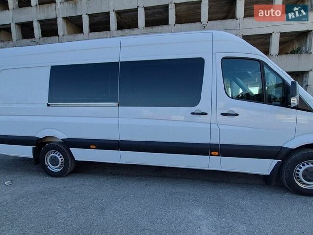 Белый Мерседес Sprinter, объемом двигателя 2.14 л и пробегом 317 тыс. км за 35000 $, фото 32 на Automoto.ua