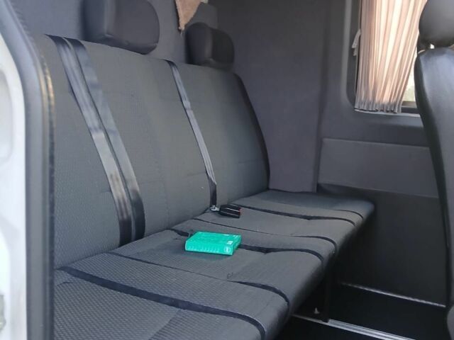 Білий Мерседес Sprinter, об'ємом двигуна 2.14 л та пробігом 411 тис. км за 18500 $, фото 3 на Automoto.ua