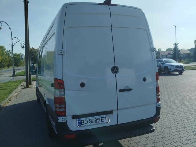 Белый Мерседес Sprinter, объемом двигателя 2.2 л и пробегом 950 тыс. км за 19235 $, фото 10 на Automoto.ua