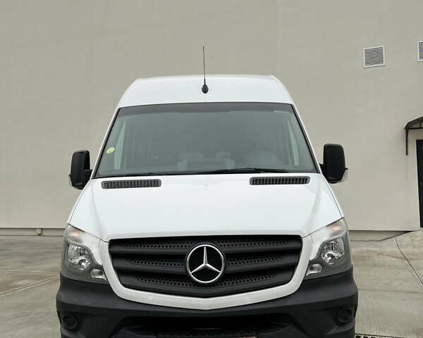 Білий Мерседес Sprinter, об'ємом двигуна 2.2 л та пробігом 332 тис. км за 25900 $, фото 3 на Automoto.ua