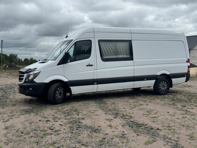 Белый Мерседес Sprinter, объемом двигателя 0 л и пробегом 450 тыс. км за 22793 $, фото 6 на Automoto.ua